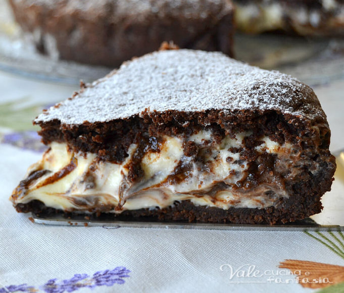 krehky-cokoladovy-kolac-s-tvarohovou-naplni-recept-1